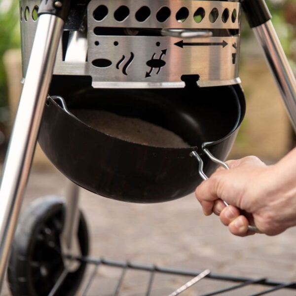 Weber Mаѕtеr-Tоuсh Chаrсоаl Grill